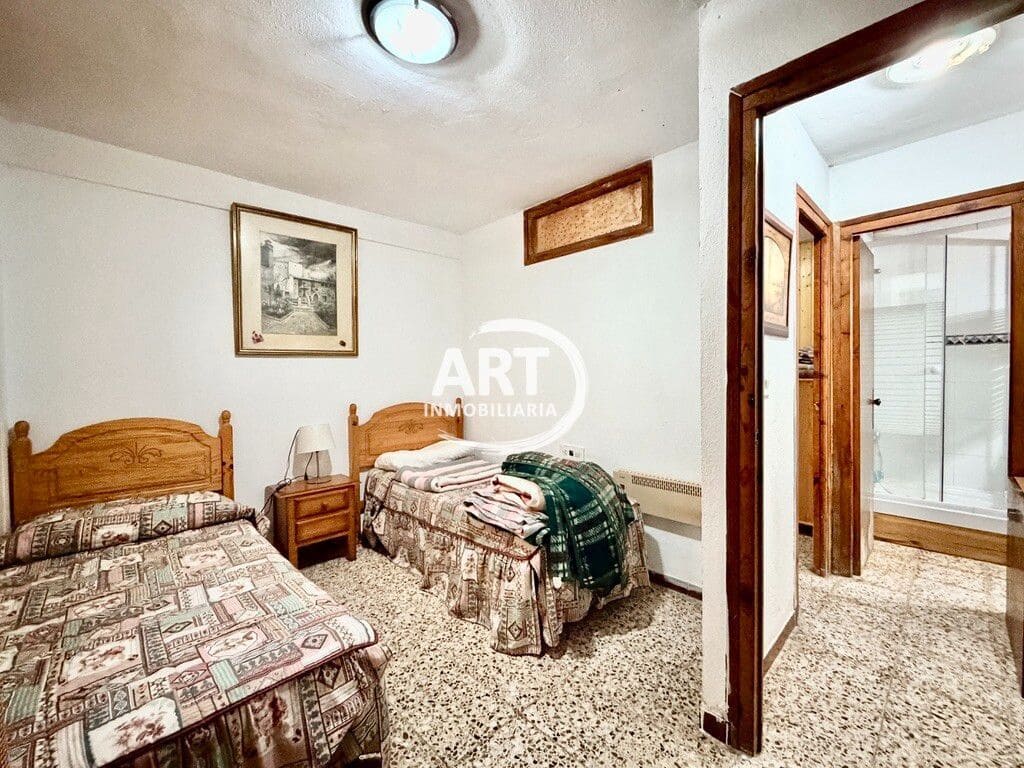 3 bedroom Townhouse for sale in Alcala de la Selva - € 80,000 (Ref: 9728568)