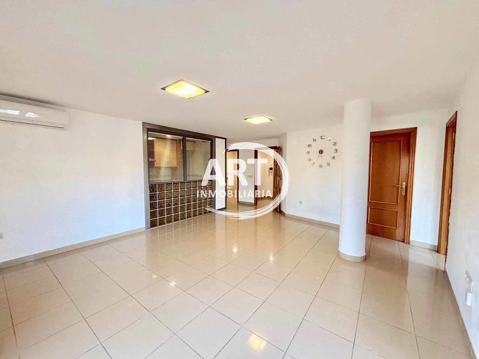 2 bedroom Flat for rent in L'Eliana - € 1,300 (Ref: 9731662)