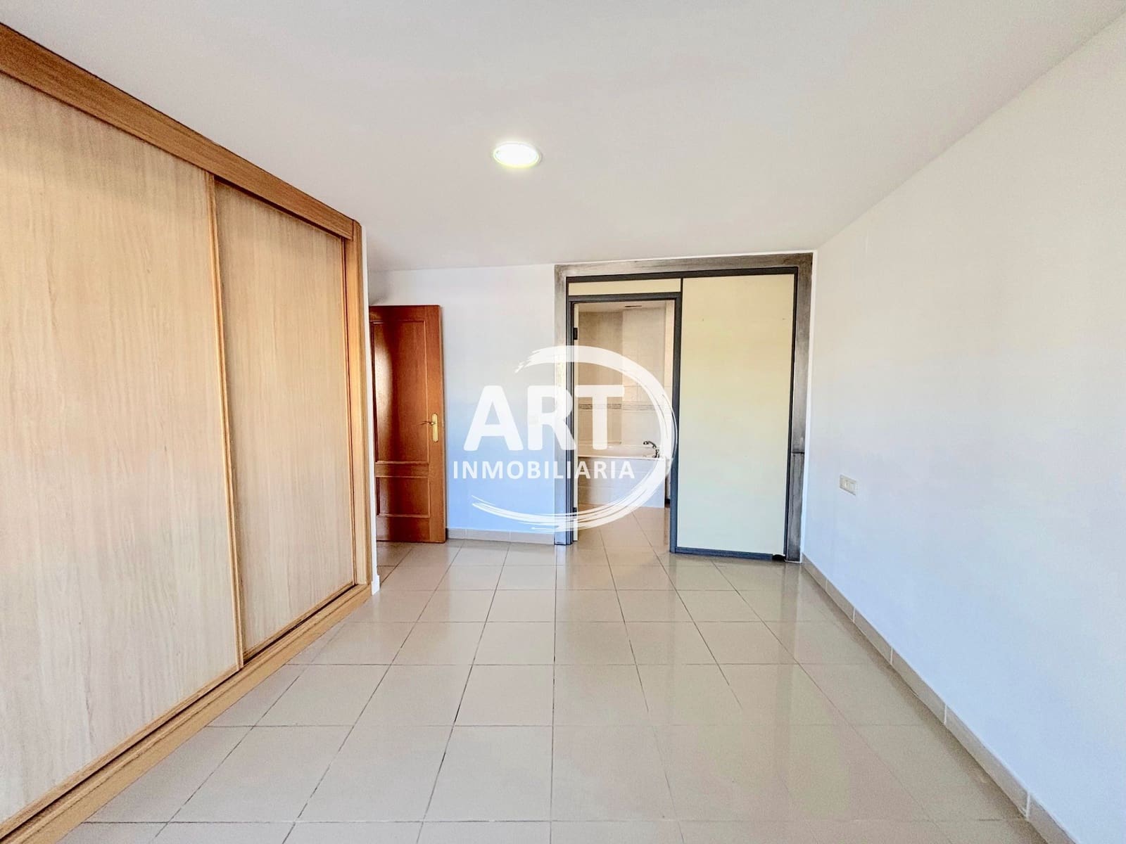 2 bedroom Flat for rent in L'Eliana - € 1,300 (Ref: 9731662)