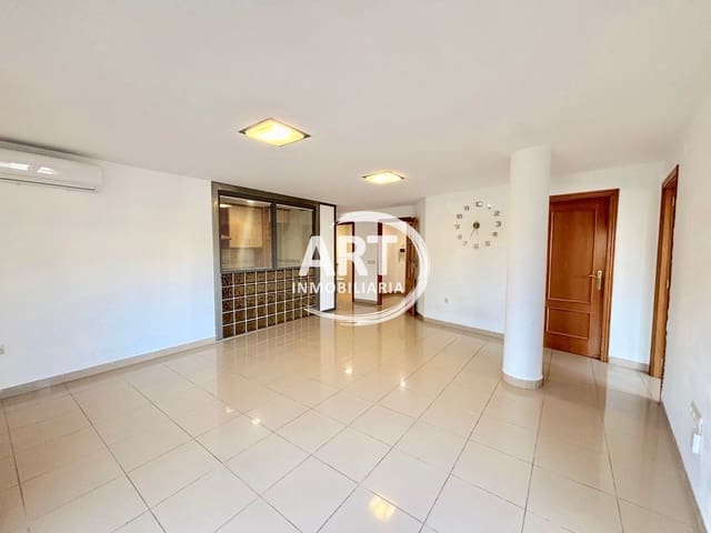 Appartement de 2 chambres à louer à L'Eliana - 1 300 € (Ref: 9731662)