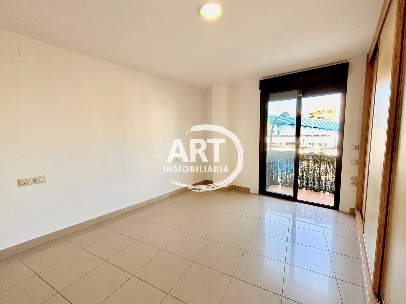 2 bedroom Flat for rent in L'Eliana - € 1,300 (Ref: 9731662)