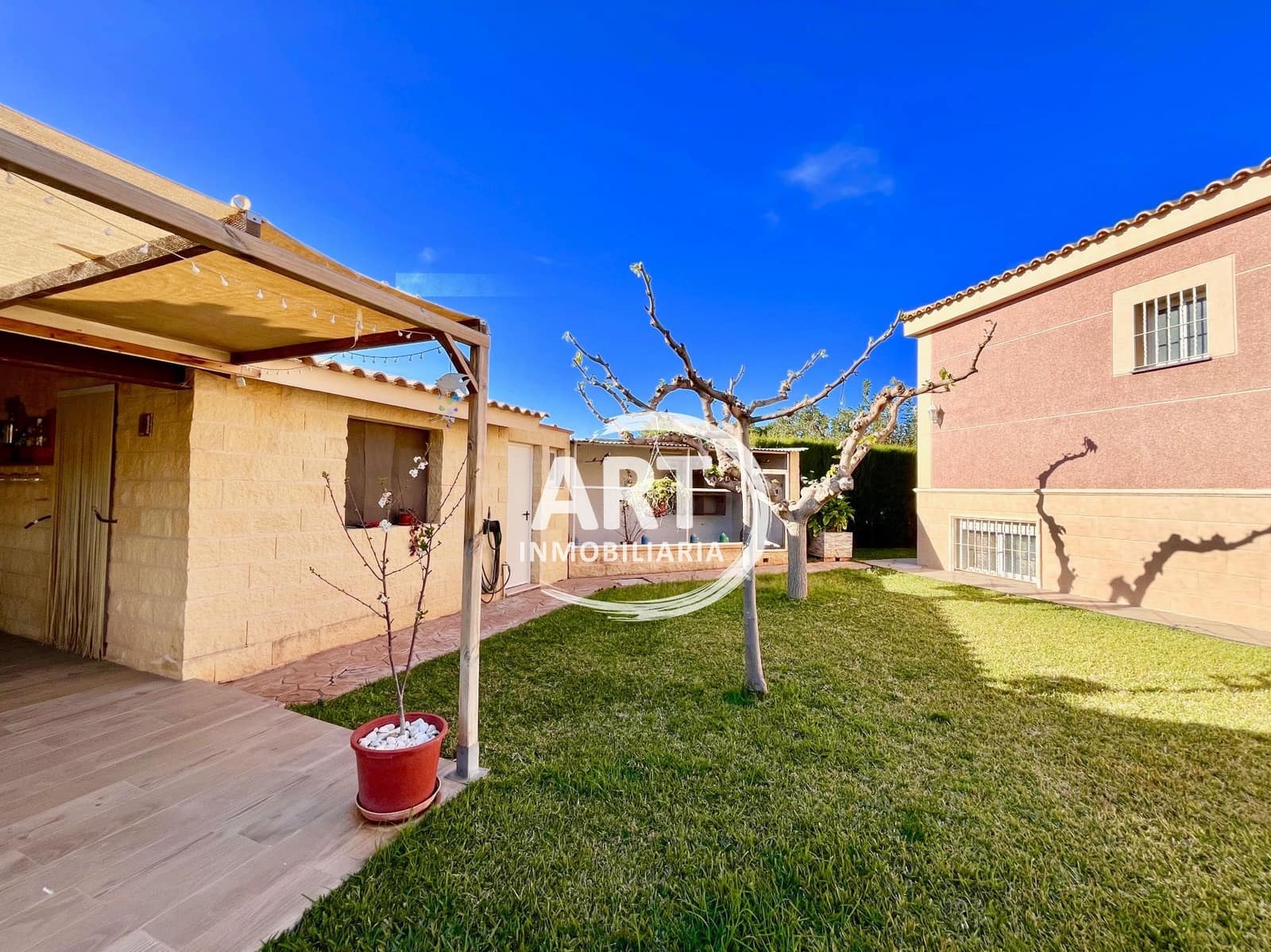 5 chambre Villa/Maison à vendre à Lliria avec piscine garage - 370 000 € (Ref: 9735154)