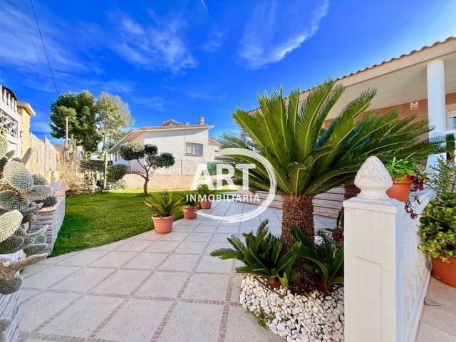 5 chambre Villa/Maison à vendre à Llíria avec piscine garage - 370 000 € (Ref: 9735154)