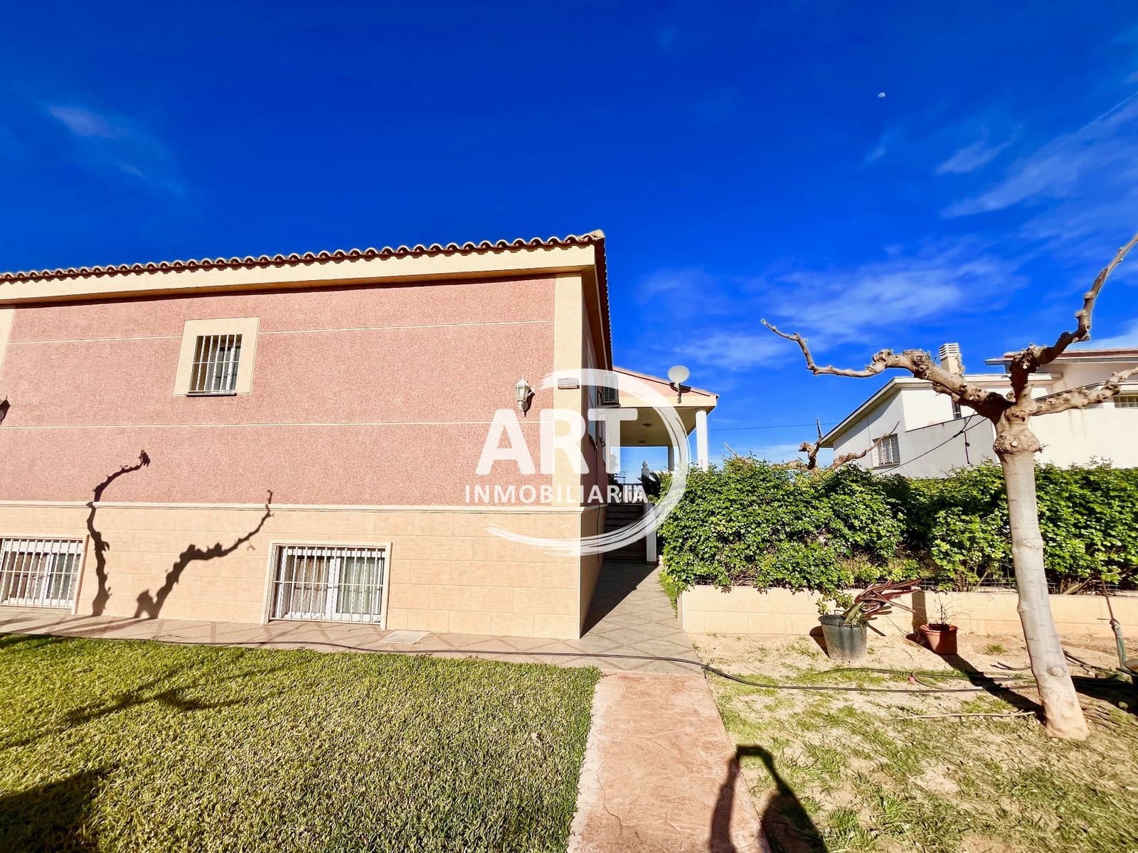 5 chambre Villa/Maison à vendre à Lliria avec piscine garage - 370 000 € (Ref: 9735154)