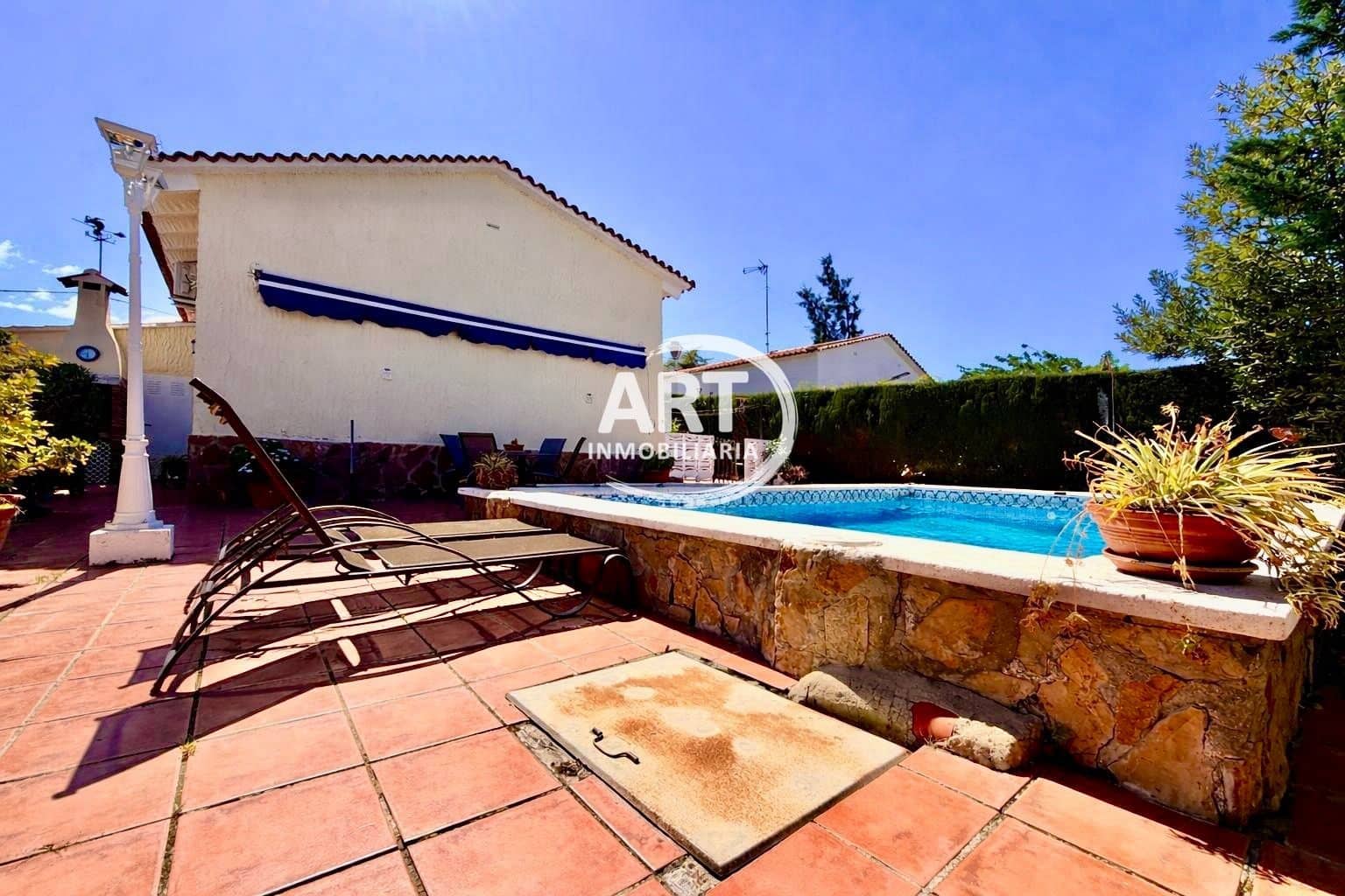 3 bedroom Villa for sale in L'Eliana with pool - € 490,000 (Ref: 9737916)