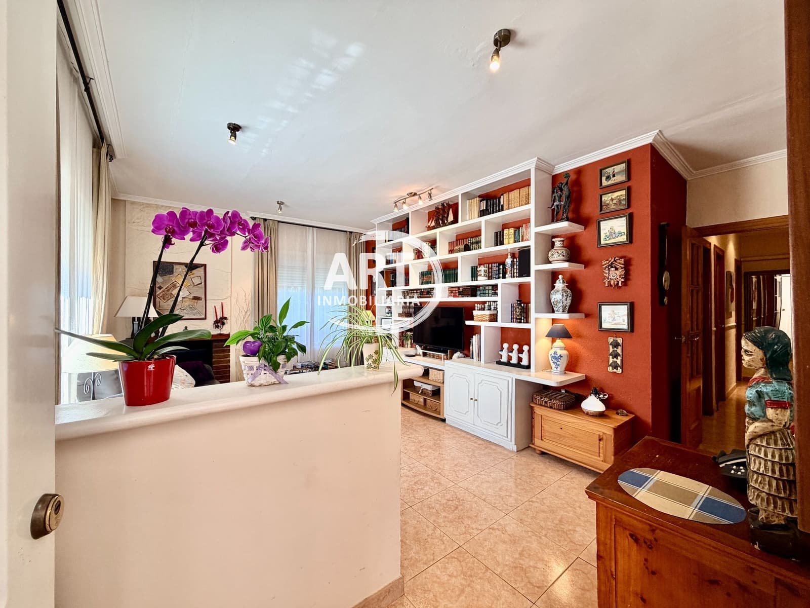 3 bedroom Villa for sale in L'Eliana with pool - € 490,000 (Ref: 9737916)