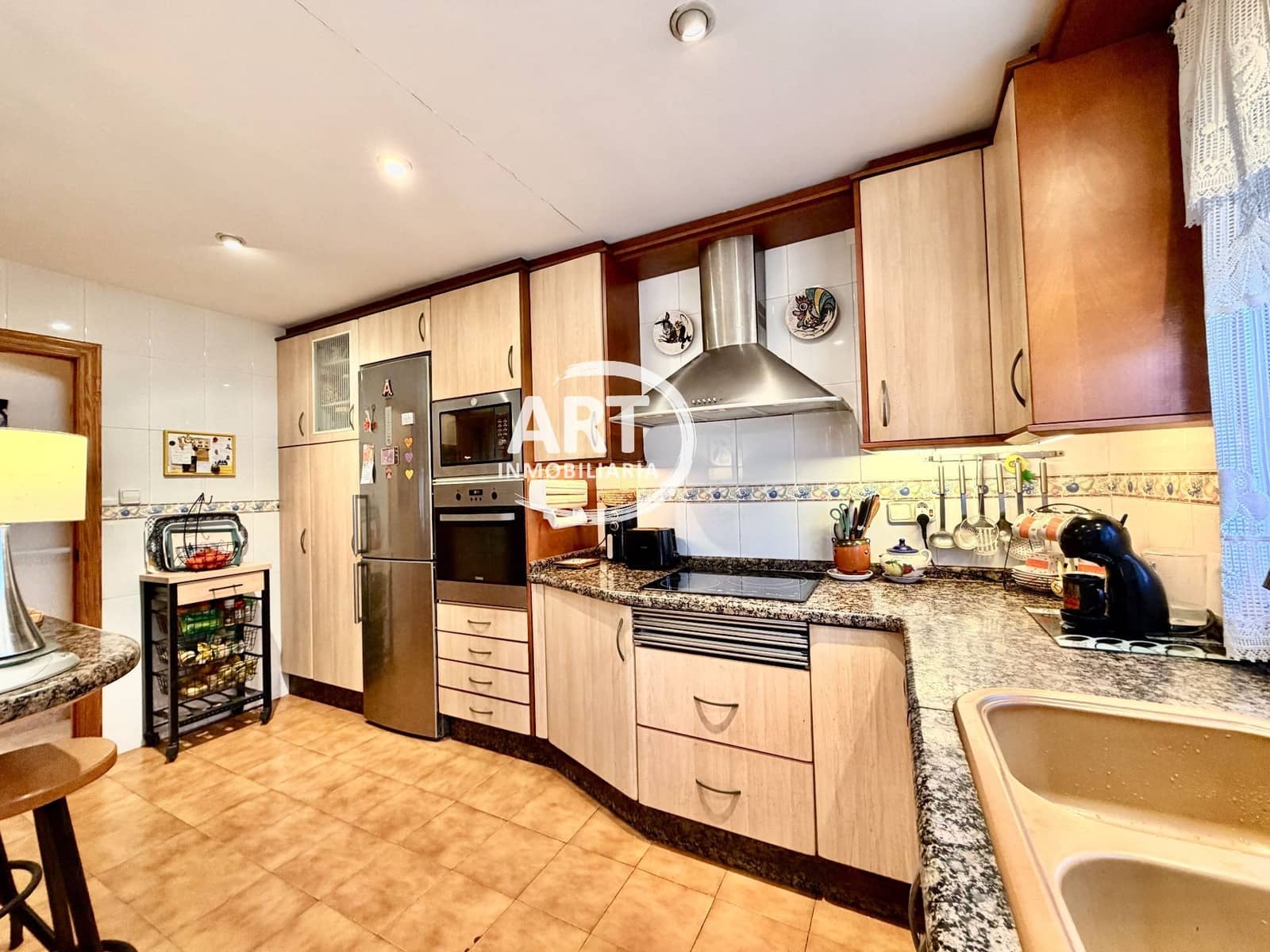 3 bedroom Villa for sale in L'Eliana with pool - € 490,000 (Ref: 9737916)