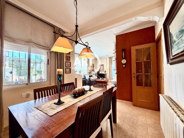 3 camera da letto Villa in vendita in L'Eliana con piscina - 490.000 € (Rif: 9737916)