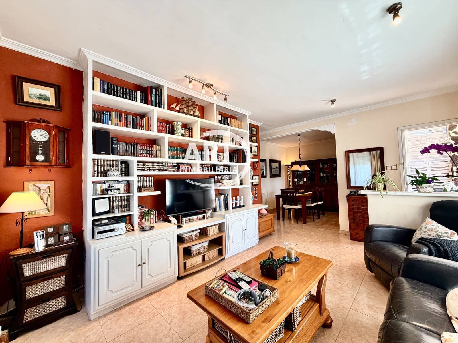 3 bedroom Villa for sale in L'Eliana with pool - € 490,000 (Ref: 9737916)