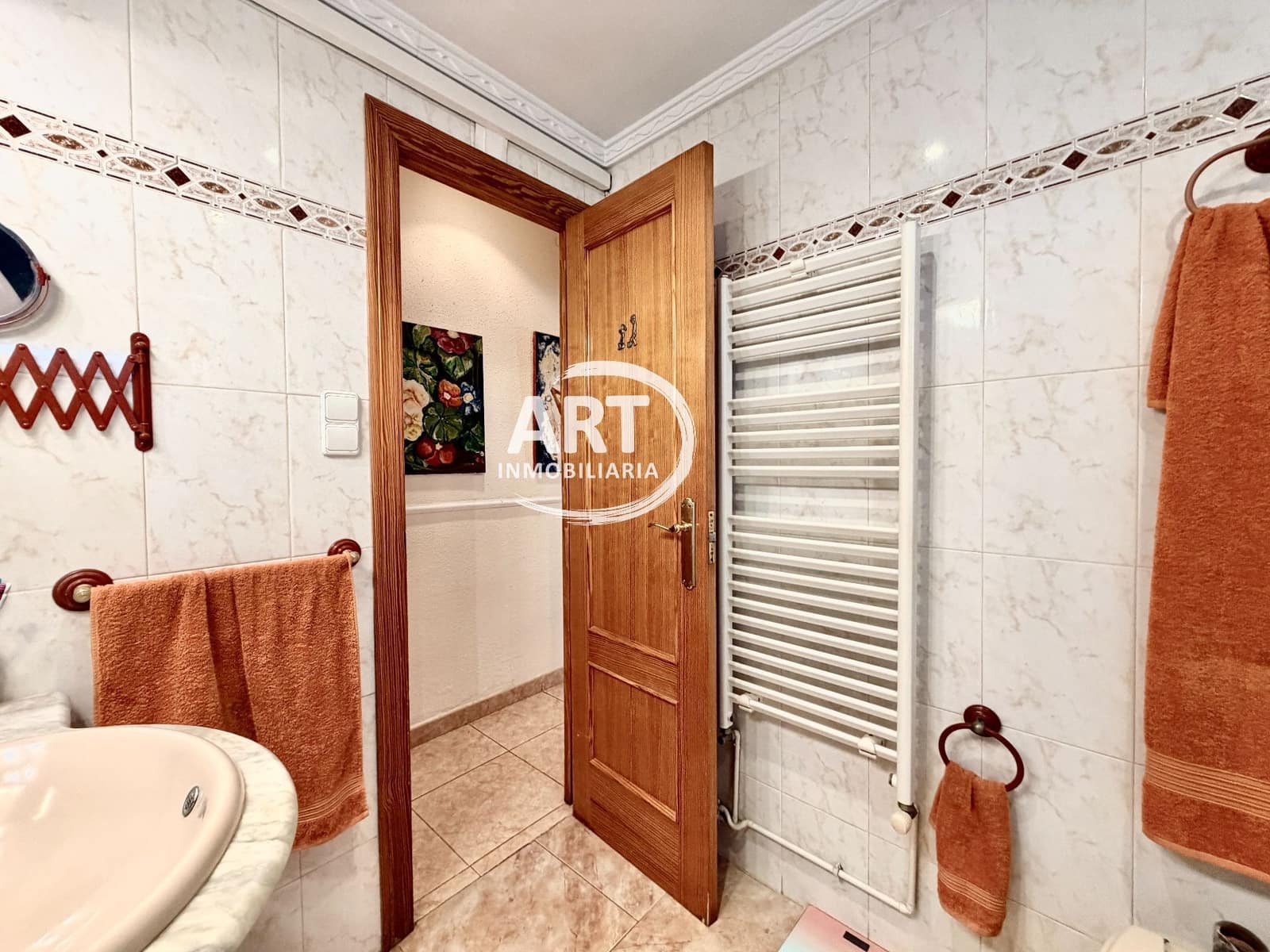 3 bedroom Villa for sale in L'Eliana with pool - € 490,000 (Ref: 9737916)