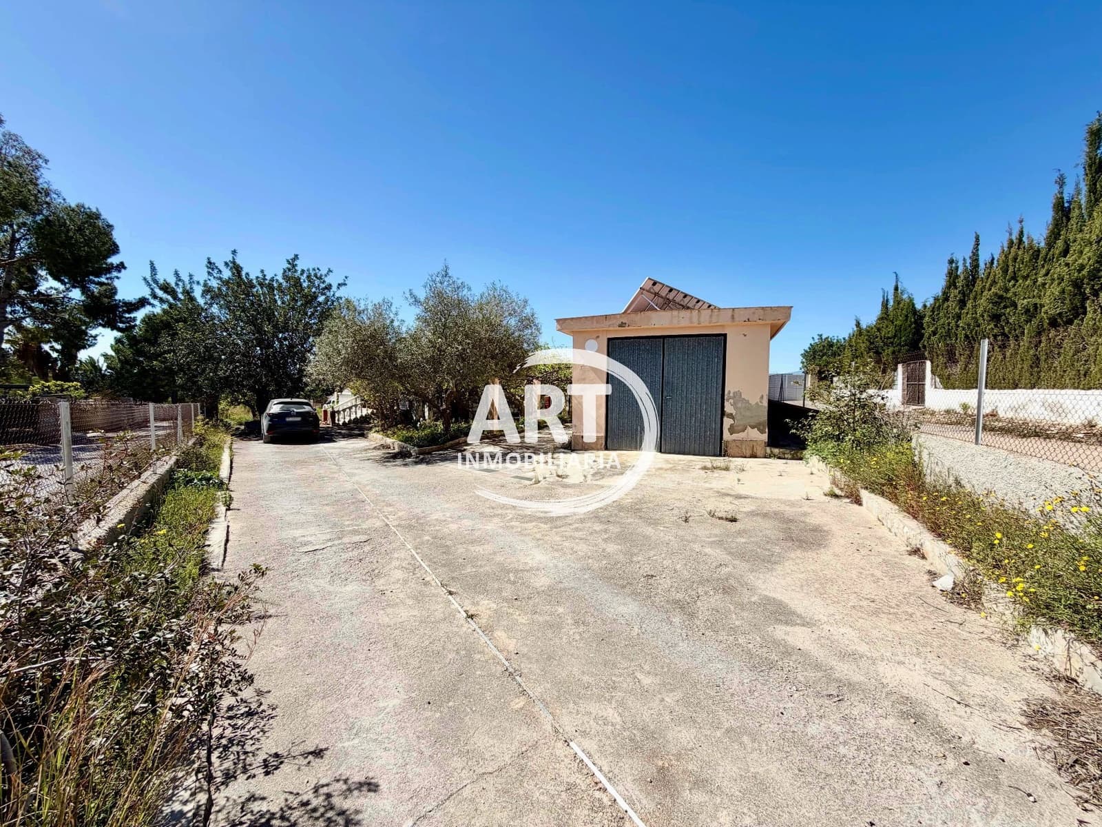 4 bedroom Villa for sale in Lliria with pool - € 199,000 (Ref: 9737917)