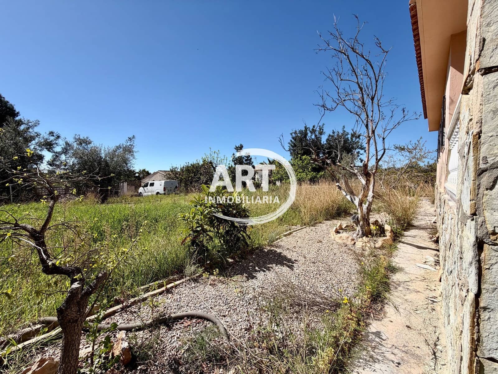 4 bedroom Villa for sale in Lliria with pool - € 199,000 (Ref: 9737917)