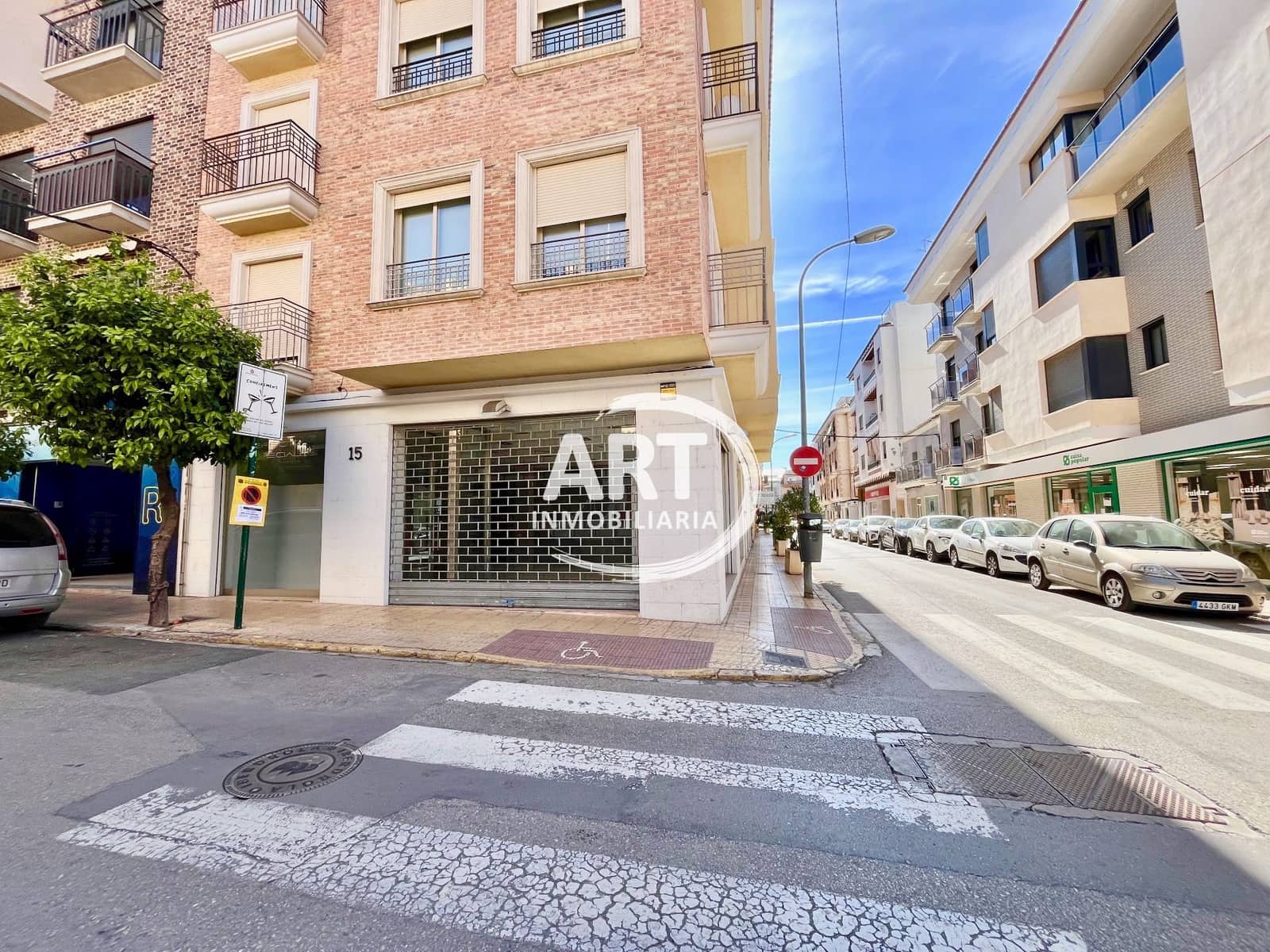 Komercyjne na sprzedaż w L'Eliana - 450 000 € (Ref: 9737918)