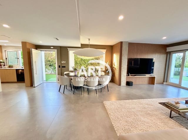 4 sypialnia Willa na sprzedaż w Bétera z basenem garażem - 1 200 000 € (Ref: 9751590)