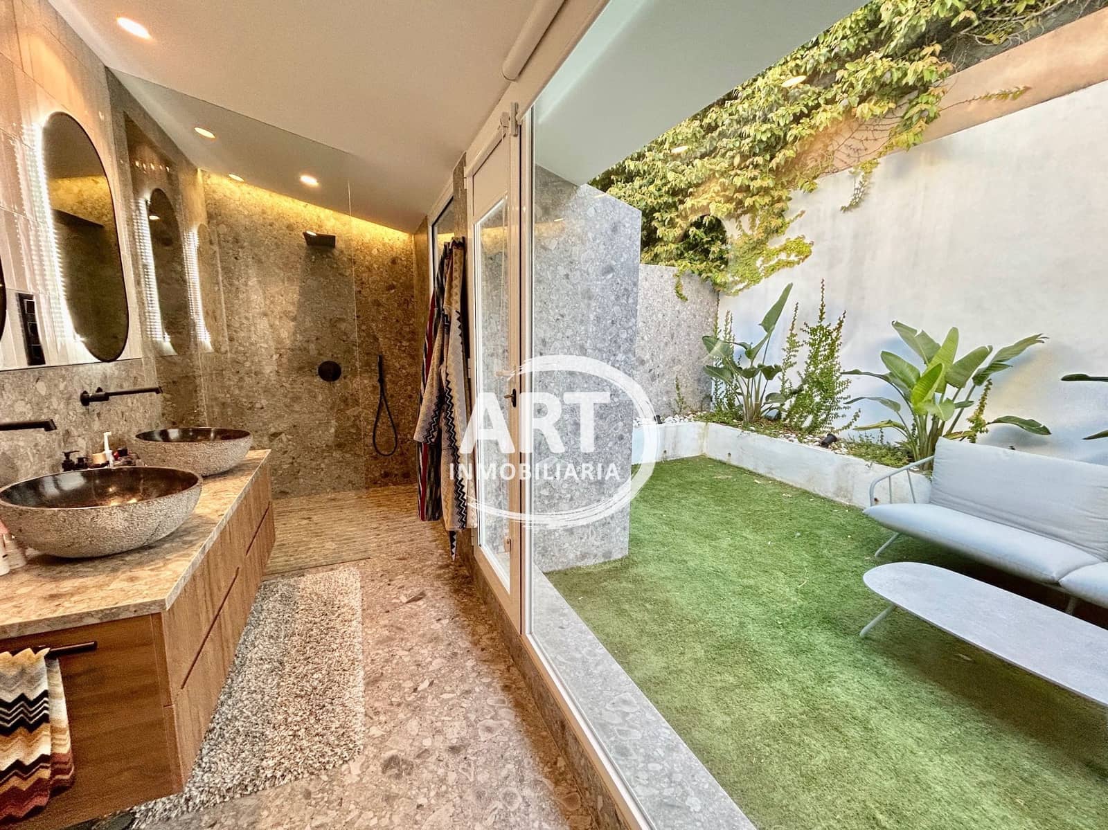 4 sypialnia Willa na sprzedaż w Betera z basenem garażem - 1 200 000 € (Ref: 9751590)