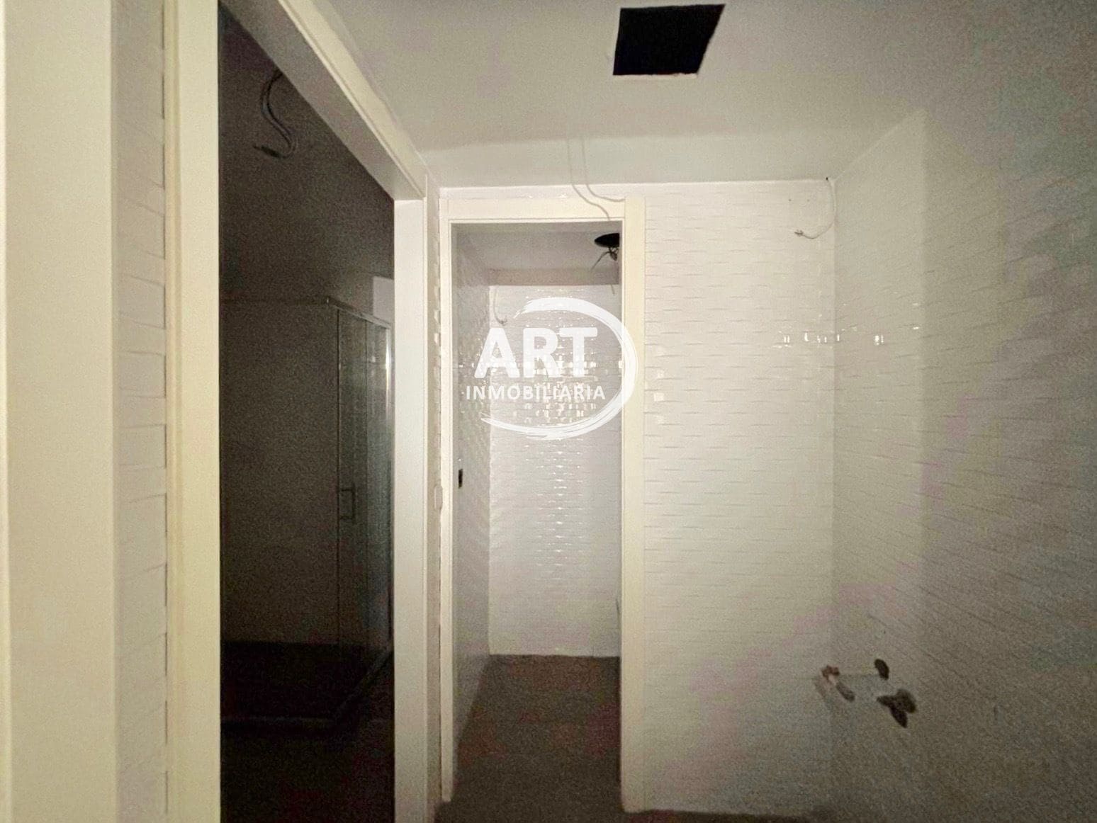 Commercieel te koop in Valencia stad - € 650.000 (Ref: 9765026)