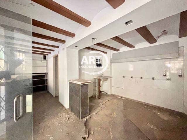 Commercieel te koop in La Xerea, Valencia stad - € 650.000 (Ref: 9765026)