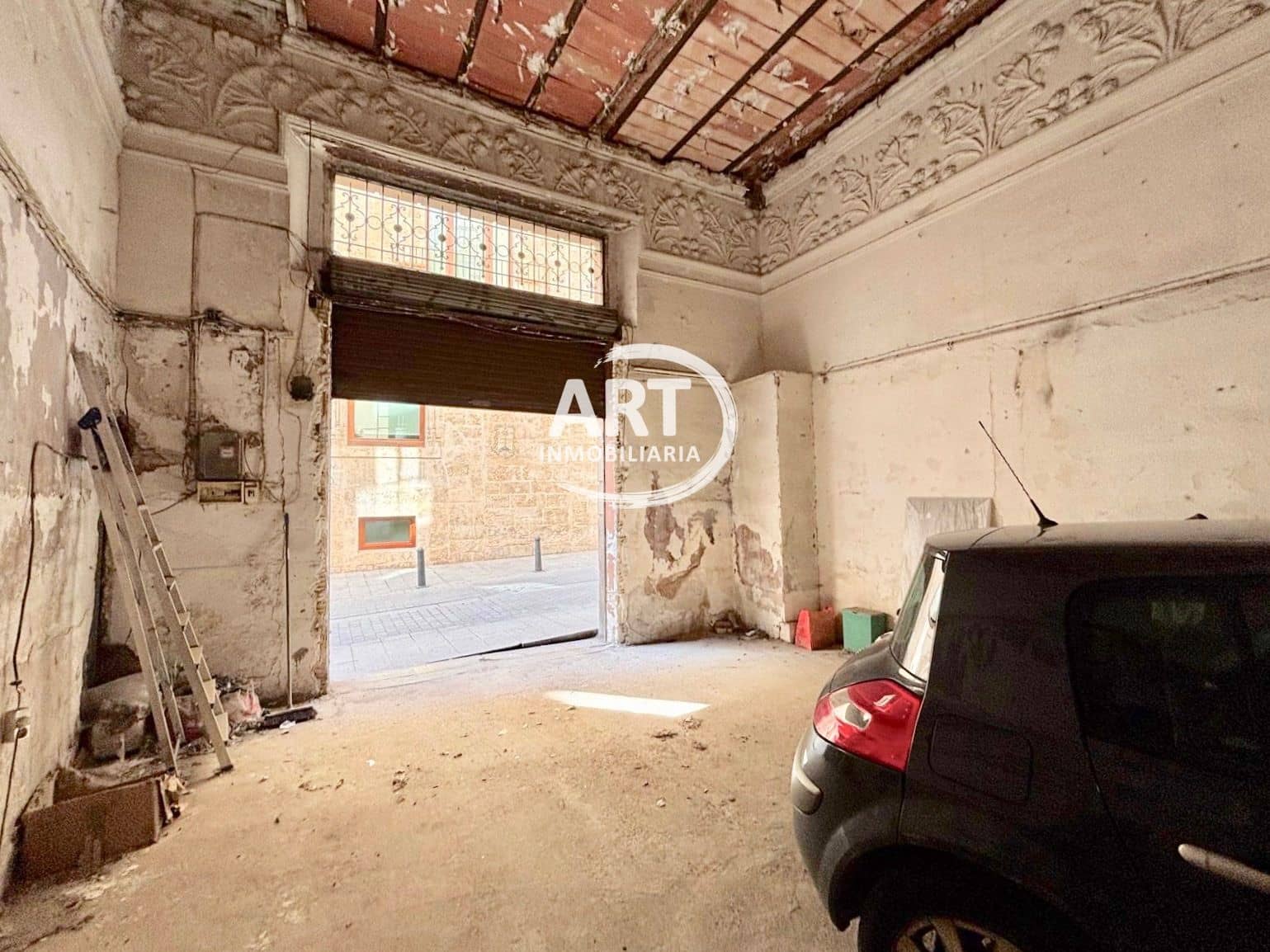 Commercieel te koop in Valencia stad - € 650.000 (Ref: 9765026)