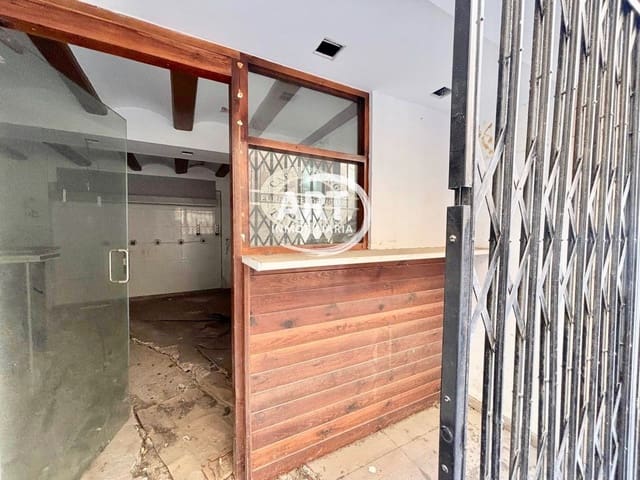 Commercieel te koop in La Xerea, Valencia stad - € 650.000 (Ref: 9765026)
