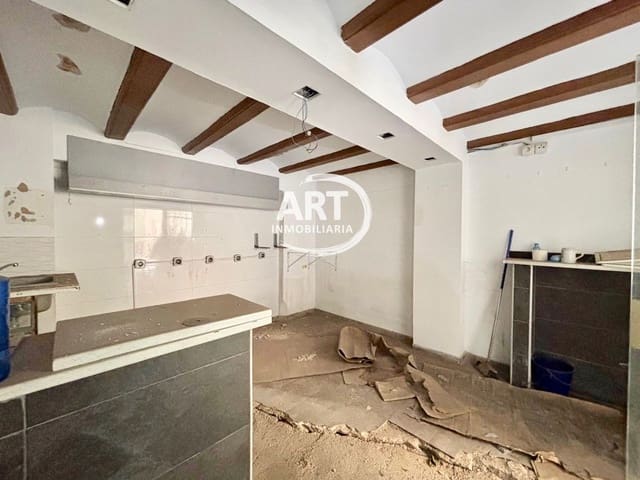 Commercieel te koop in La Xerea, Valencia stad - € 650.000 (Ref: 9765026)