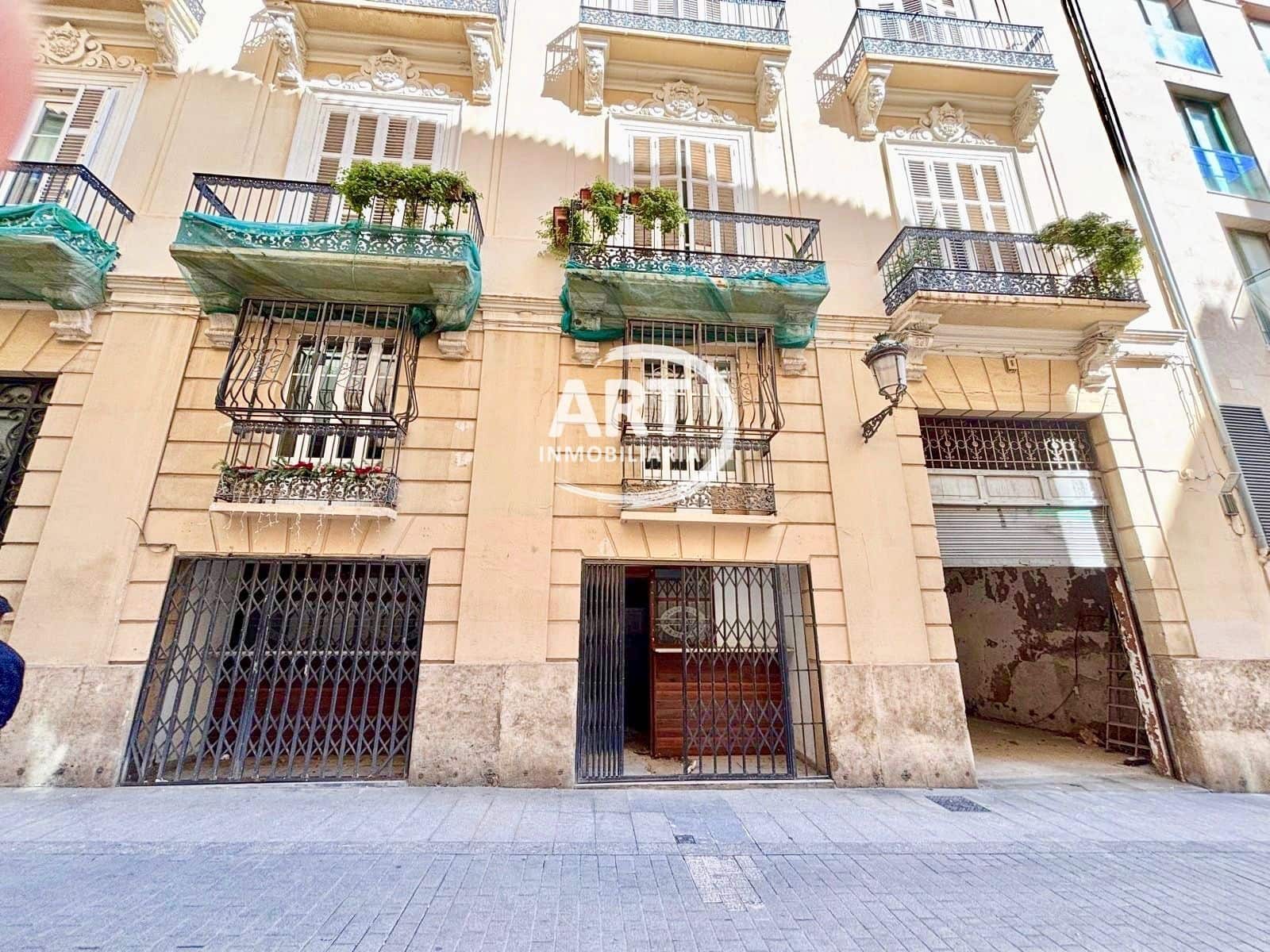 Commercieel te koop in Valencia stad - € 650.000 (Ref: 9765026)