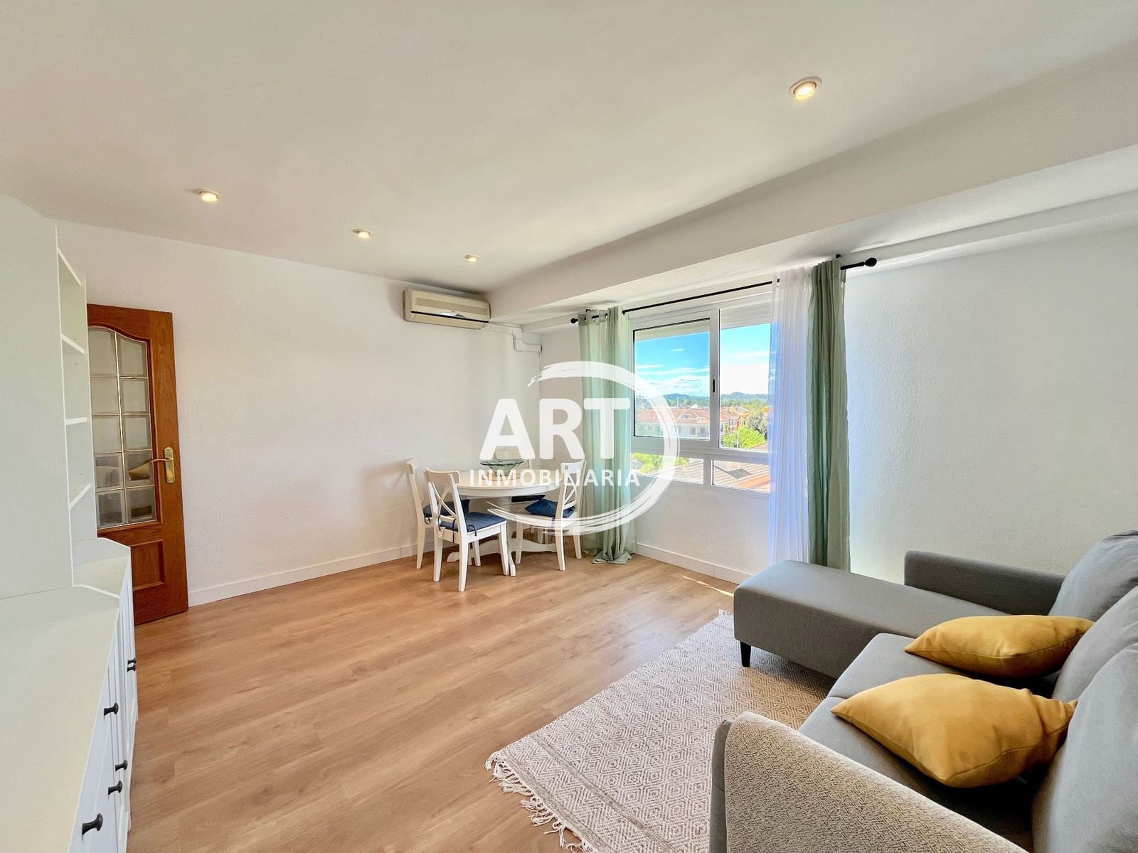 3 soveværelse Lejlighed til leje i L'Eliana - € 1.100 (Ref: 9772673)