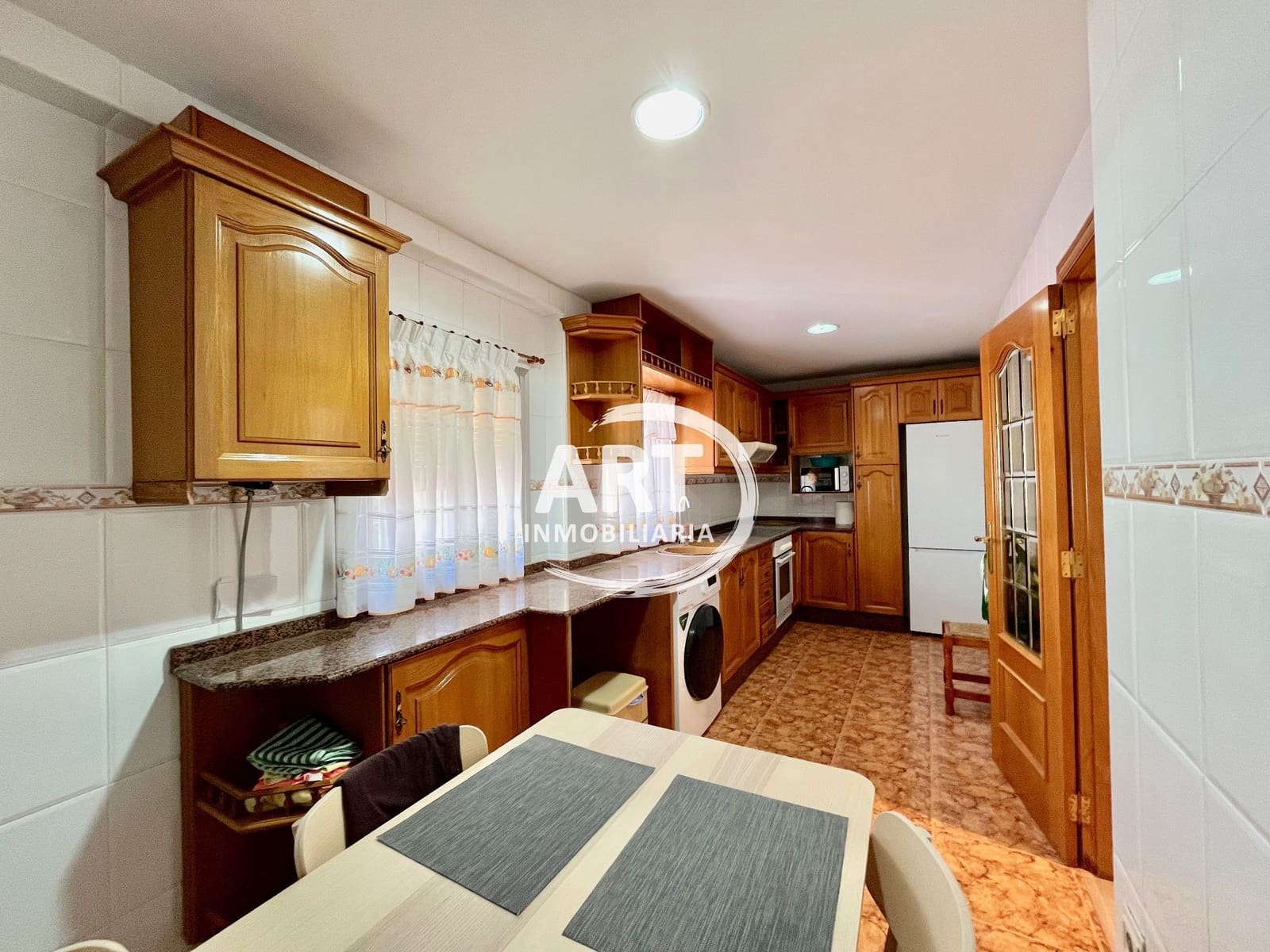 3 soveværelse Lejlighed til leje i L'Eliana - € 1.100 (Ref: 9772673)