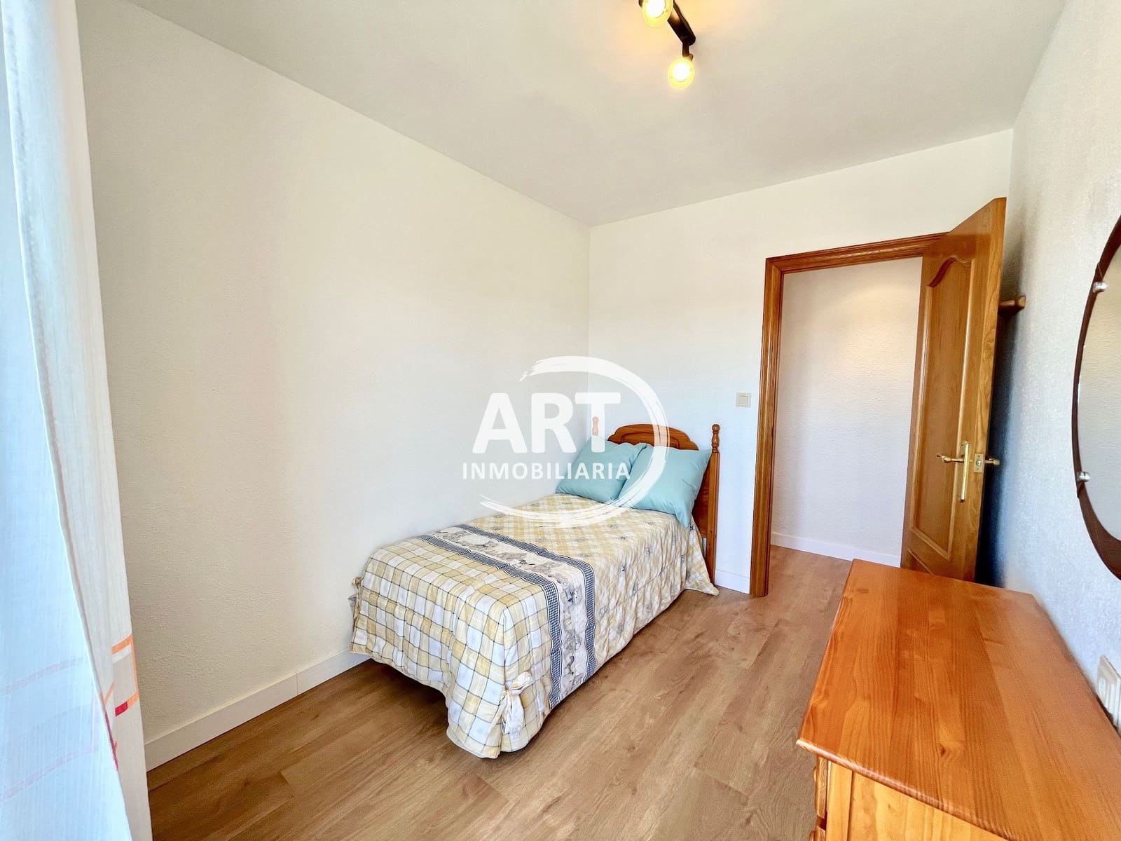 3 soveværelse Lejlighed til leje i L'Eliana - € 1.100 (Ref: 9772673)