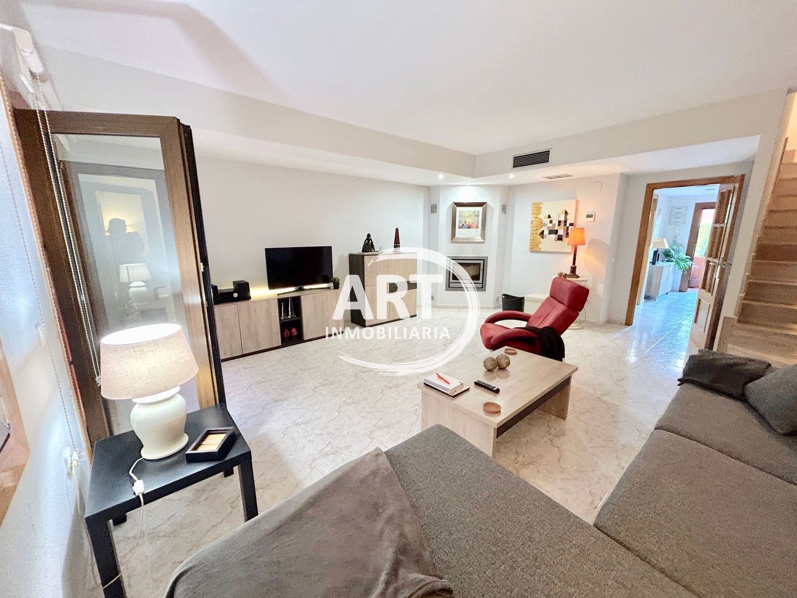 4 makuuhuone Paritalo myytävänä paikassa Betera mukana uima-altaan 
autotalli - 495 000 € (Ref: 9780115)