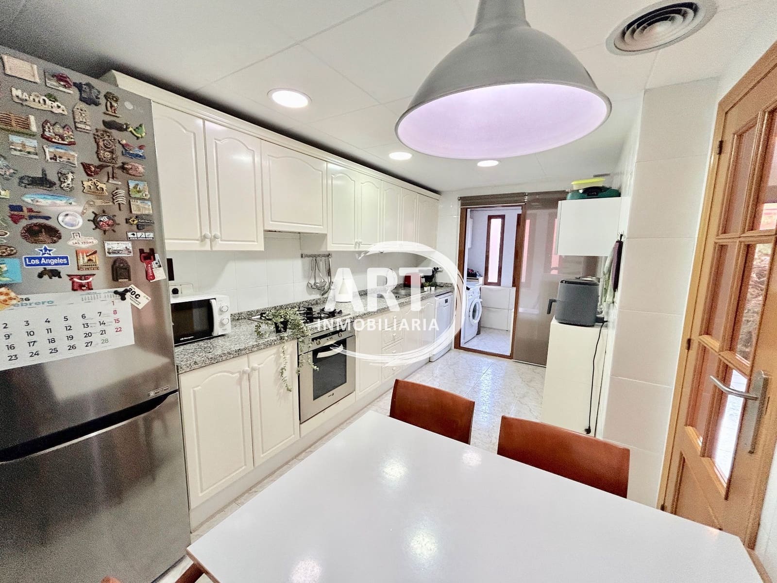 4 makuuhuone Paritalo myytävänä paikassa Betera mukana uima-altaan 
autotalli - 495 000 € (Ref: 9780115)