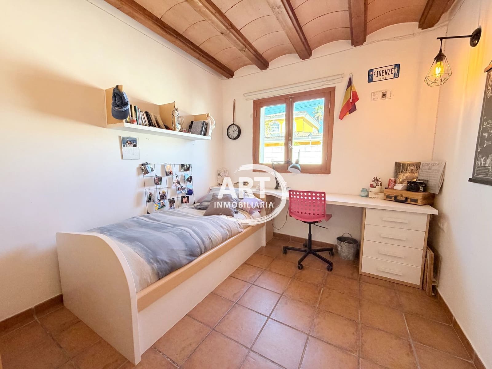 4 chambre Villa/Maison à vendre à Serra avec piscine - 580 000 € (Ref: 9782980)