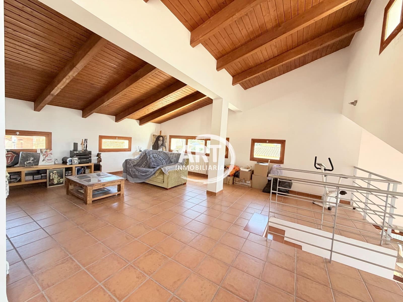 4 chambre Villa/Maison à vendre à Serra avec piscine - 580 000 € (Ref: 9782980)