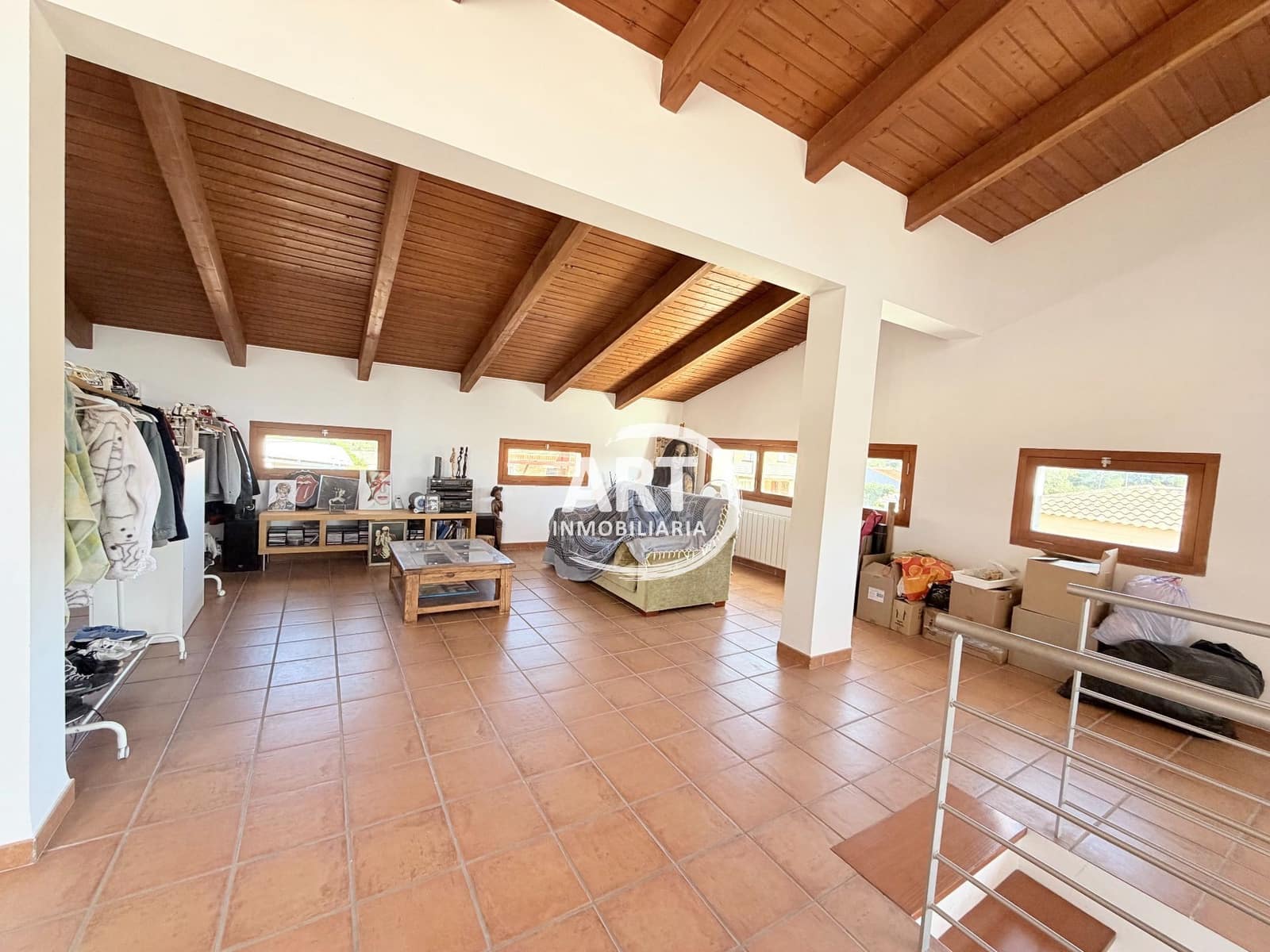 4 chambre Villa/Maison à vendre à Serra avec piscine - 580 000 € (Ref: 9782980)