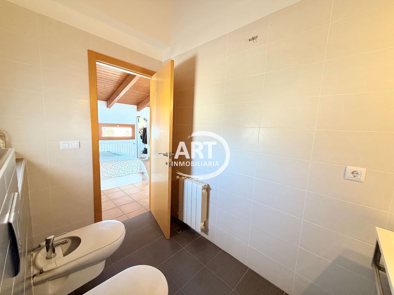 4 chambre Villa/Maison à vendre à Serra avec piscine - 580 000 € (Ref: 9782980)