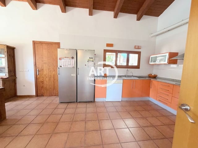 4 chambre Villa/Maison à vendre à Serra avec piscine - 580 000 € (Ref: 9782980)