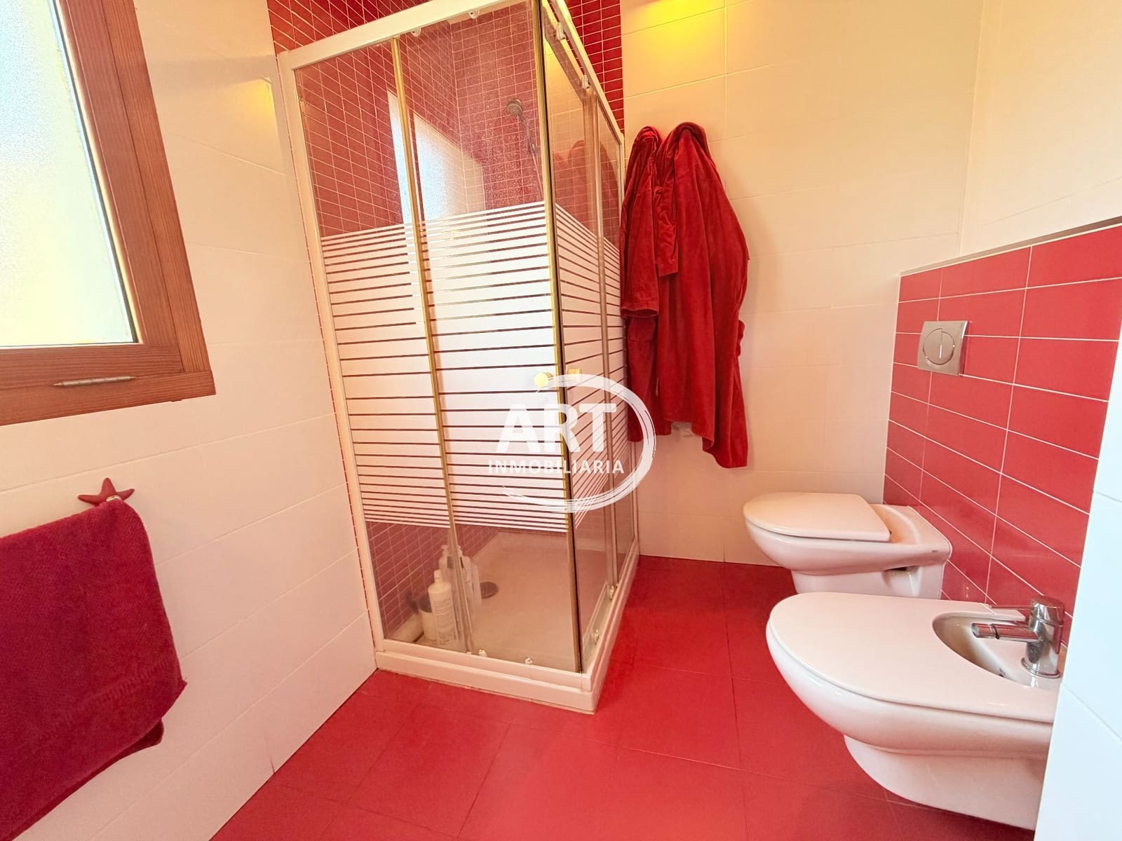 4 chambre Villa/Maison à vendre à Serra avec piscine - 580 000 € (Ref: 9782980)