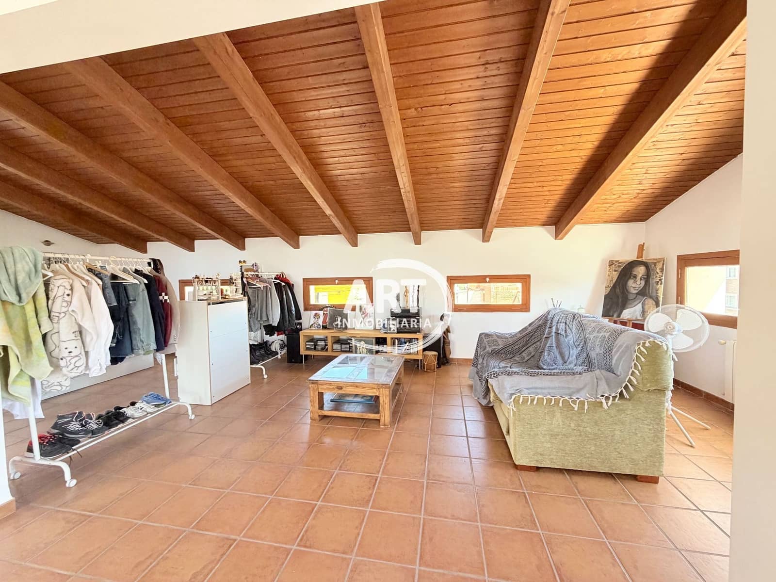 4 chambre Villa/Maison à vendre à Serra avec piscine - 580 000 € (Ref: 9782980)