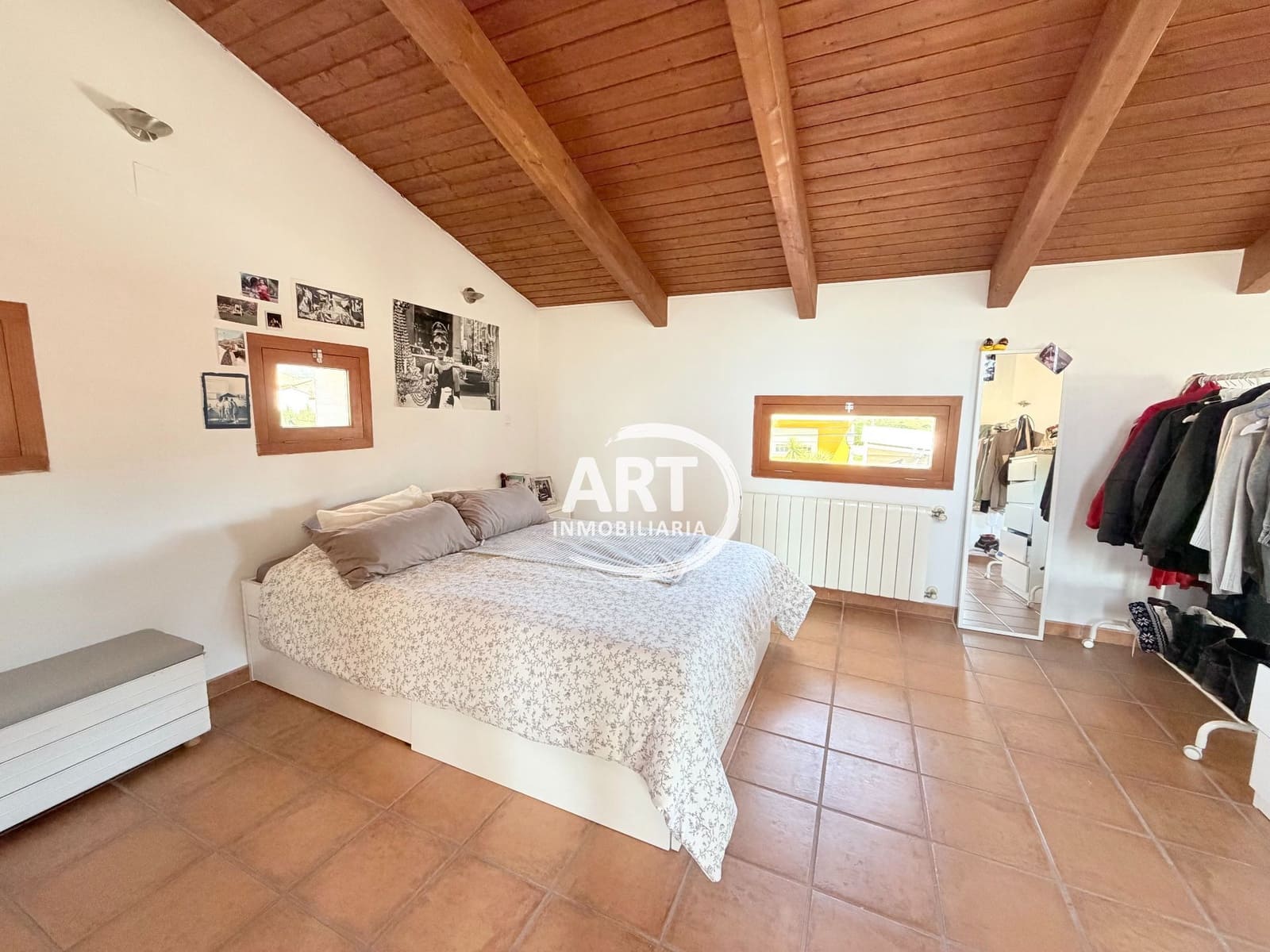 4 chambre Villa/Maison à vendre à Serra avec piscine - 580 000 € (Ref: 9782980)