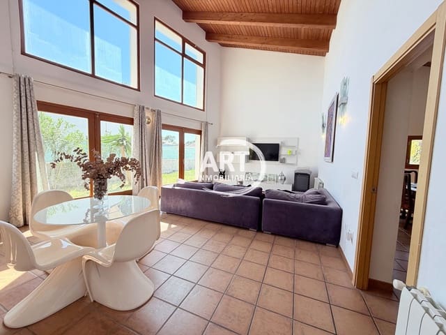 4 chambre Villa/Maison à vendre à Serra avec piscine - 580 000 € (Ref: 9782980)