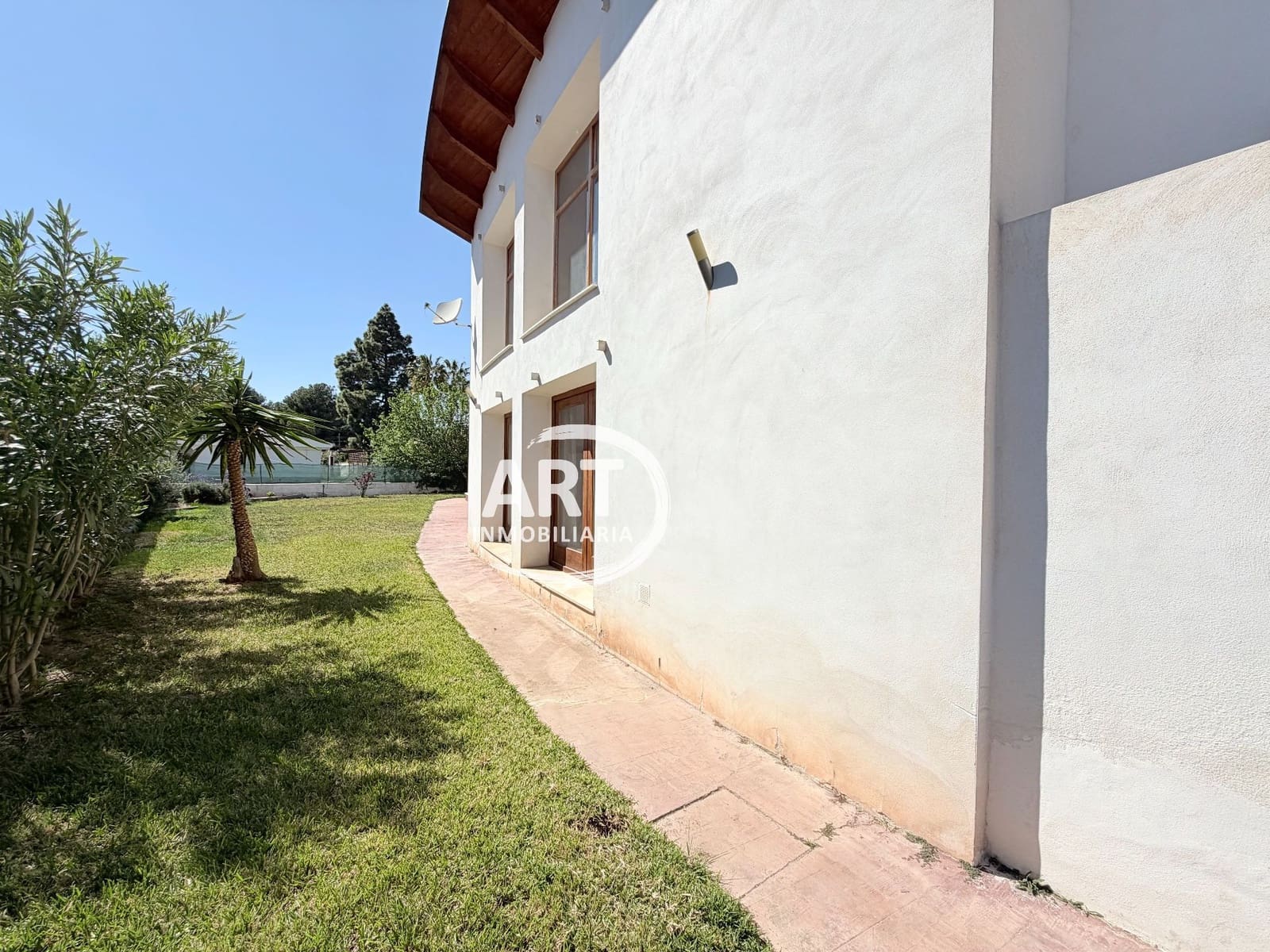 4 chambre Villa/Maison à vendre à Serra avec piscine - 580 000 € (Ref: 9782980)