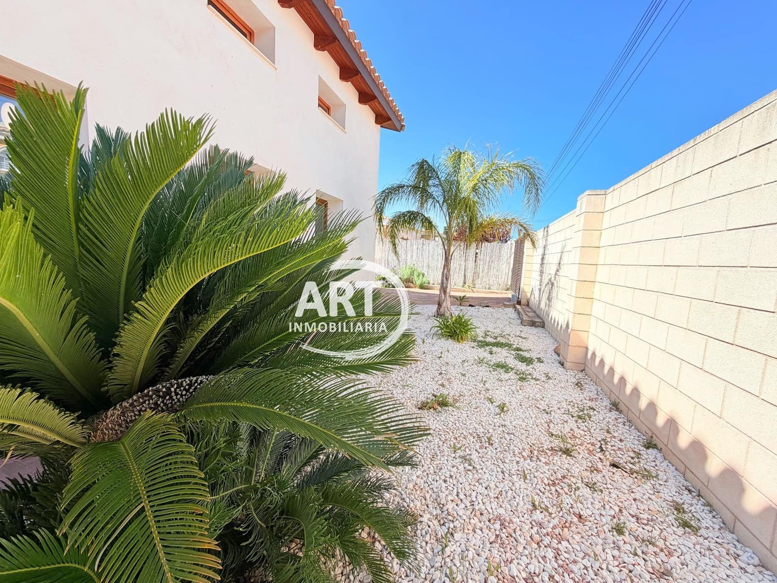 4 chambre Villa/Maison à vendre à Serra avec piscine - 580 000 € (Ref: 9782980)