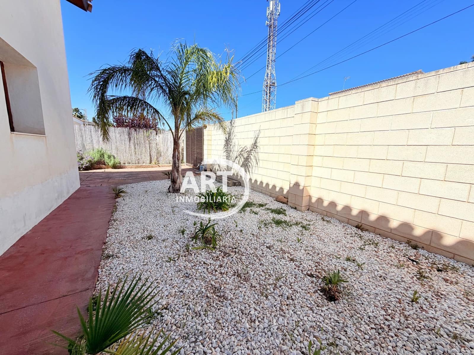 4 chambre Villa/Maison à vendre à Serra avec piscine - 580 000 € (Ref: 9782980)