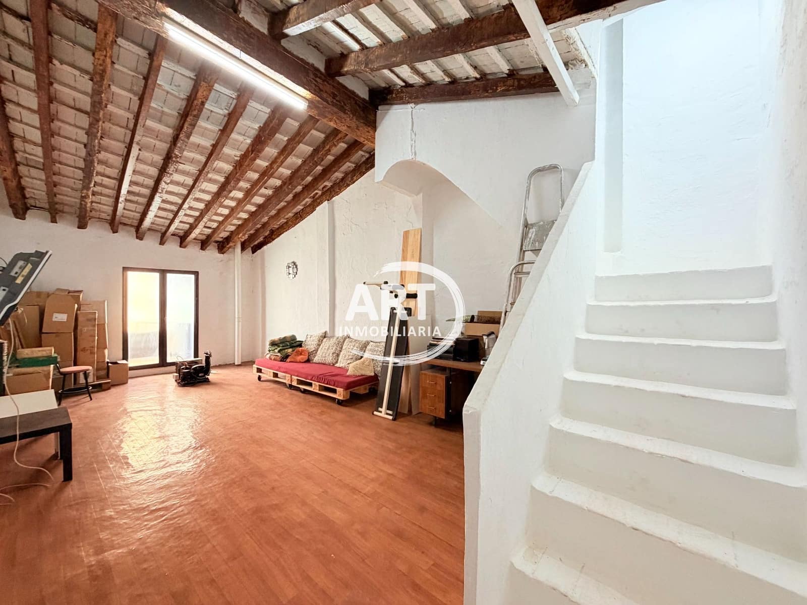 Commercieel te koop in Lliria - € 300.000 (Ref: 9788135)