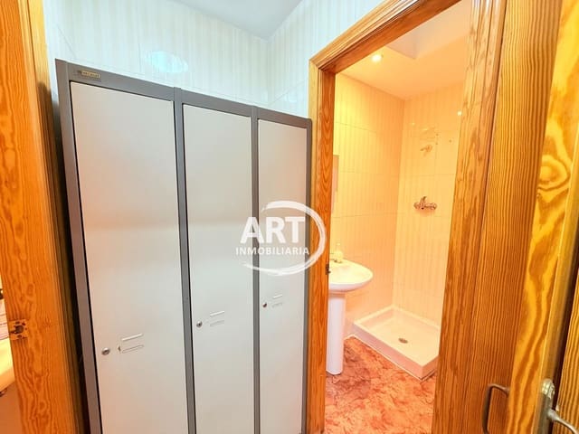 Commercieel te koop in Llíria - € 300.000 (Ref: 9788135)