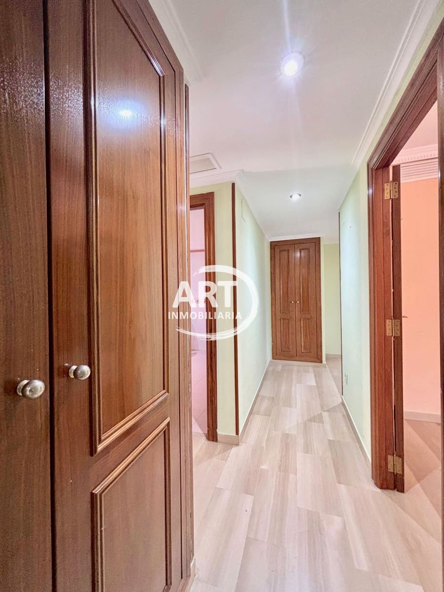 4 slaapkamer Flat te koop in Valencia stad met garage - € 850.000 (Ref: 9790228)