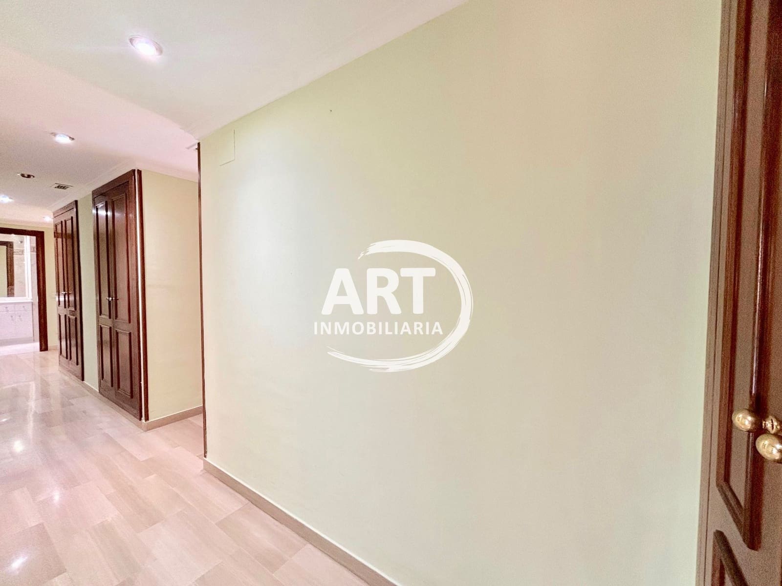 4 slaapkamer Flat te koop in Valencia stad met garage - € 850.000 (Ref: 9790228)