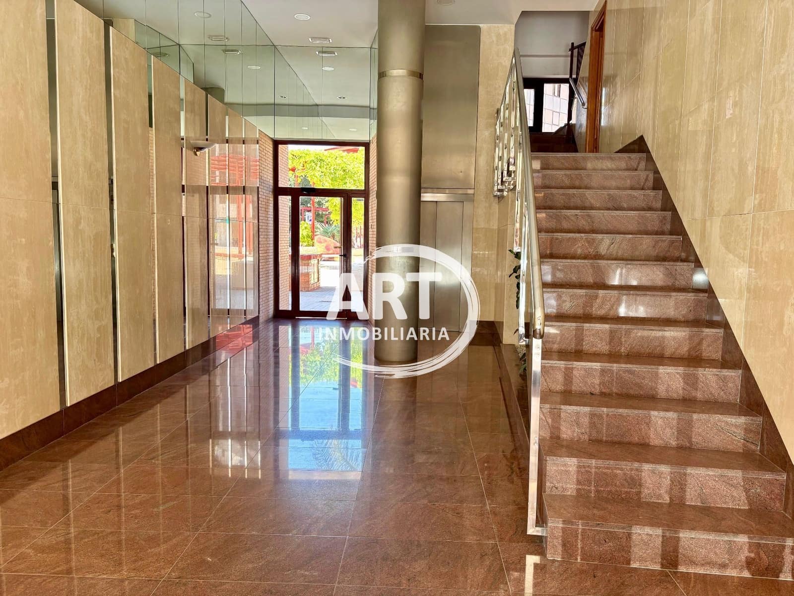 4 slaapkamer Flat te koop in Valencia stad met garage - € 850.000 (Ref: 9790228)