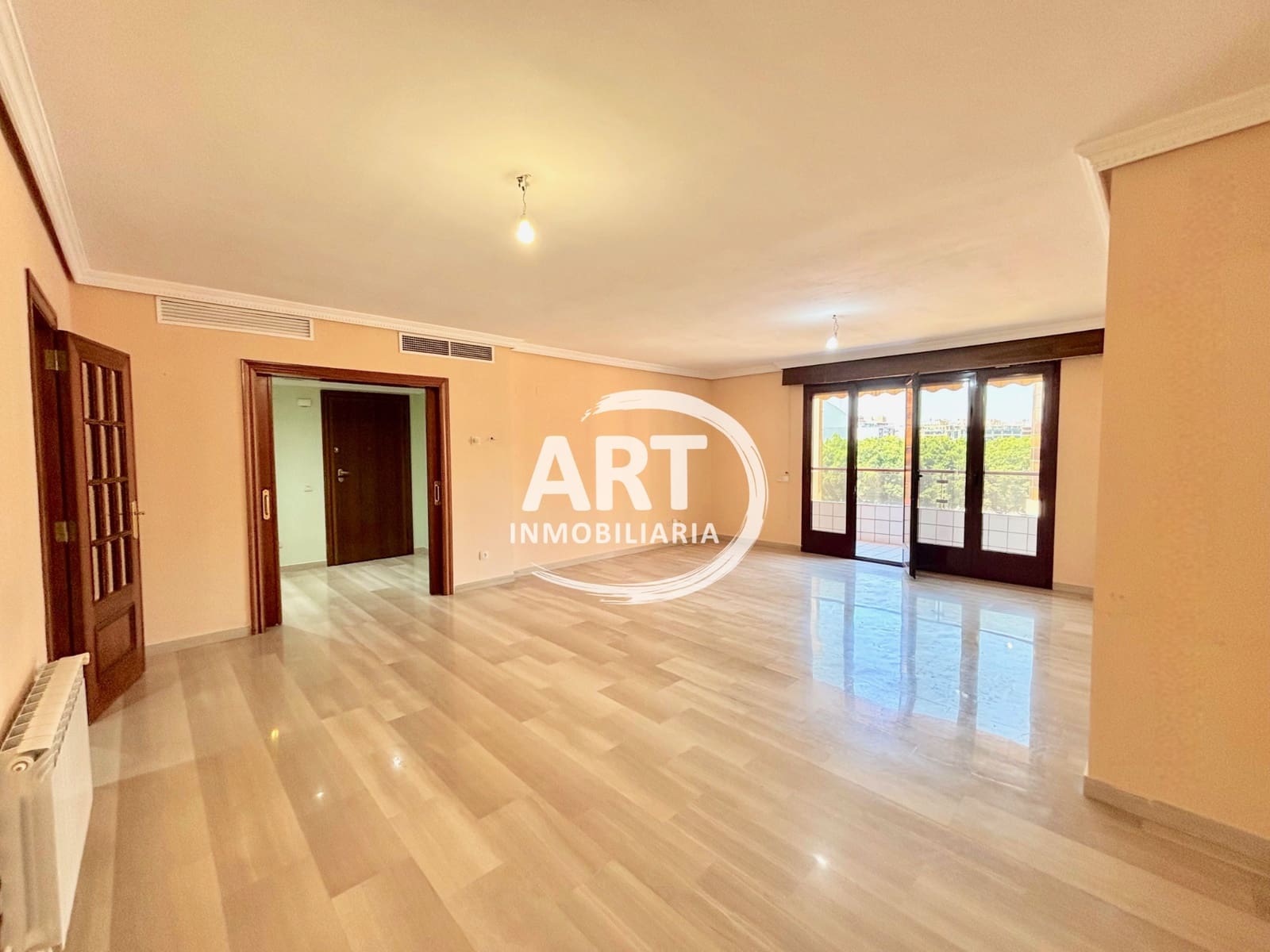 4 slaapkamer Flat te koop in Valencia stad met garage - € 850.000 (Ref: 9790228)