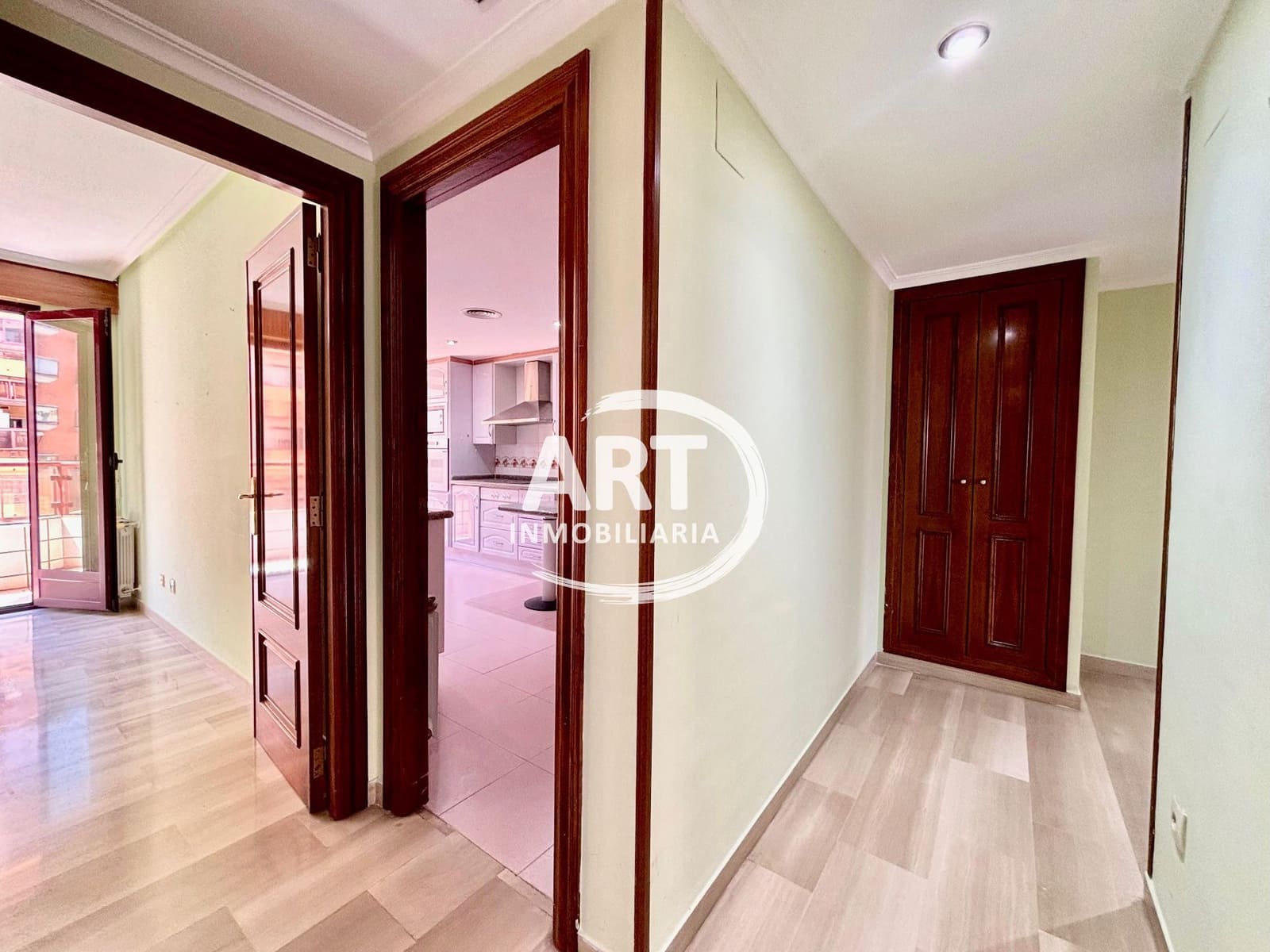 4 slaapkamer Flat te koop in Valencia stad met garage - € 850.000 (Ref: 9790228)