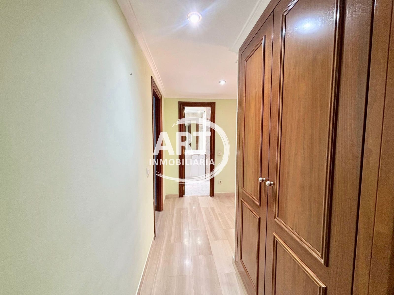 4 slaapkamer Flat te koop in Valencia stad met garage - € 850.000 (Ref: 9790228)